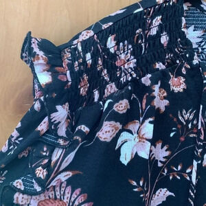 Black pink floral tunic  1X